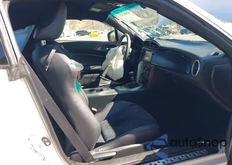 2014 Scion Fr-S Monogram из США, поврежденный, VIN JF1ZNAA18E9707653